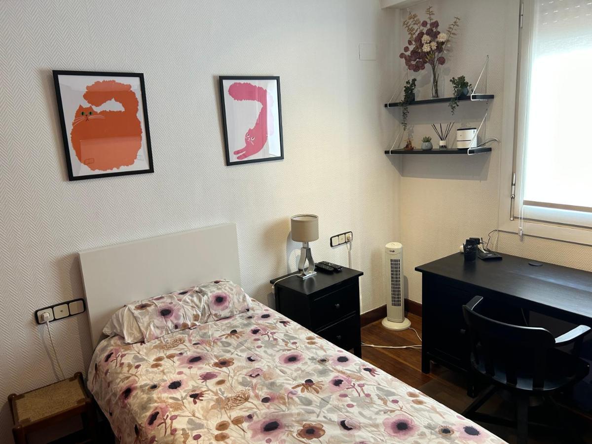 Habitacion Alhondiga Casa De Jorge Leilighet Bilbao Eksteriør bilde